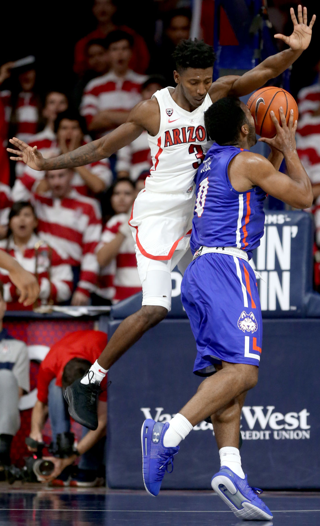 University of Arizona vs Houston Baptist
